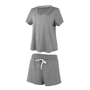 Conjunto de pijama con camiseta clásica