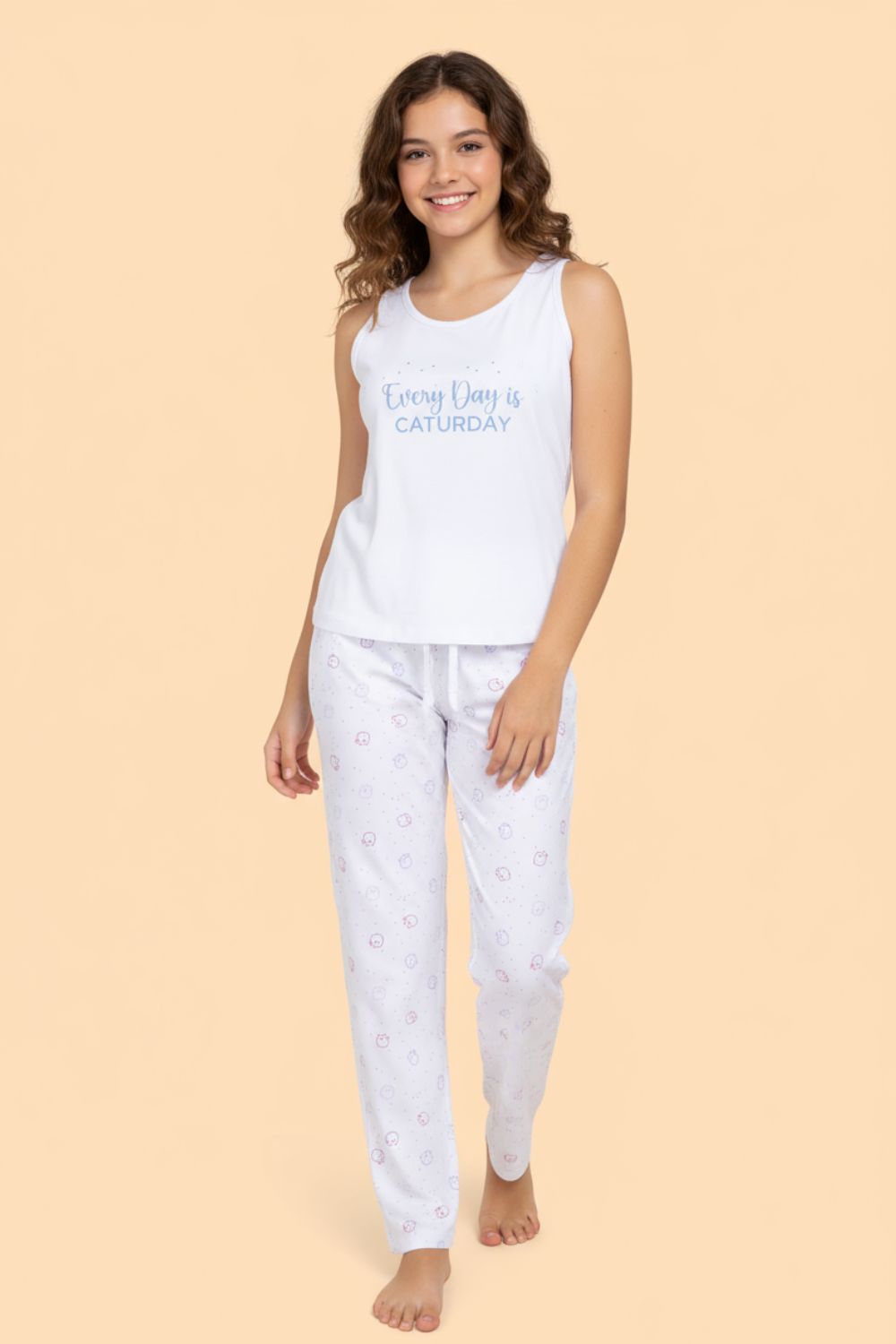 Conjunto pijama para niña en 2 piezas confeccionado en algodón