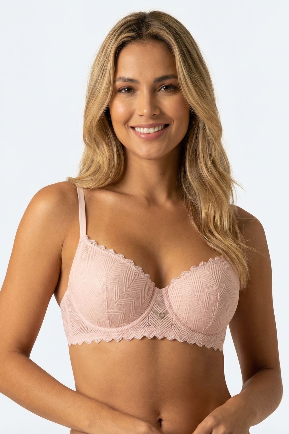 Brasier con cobertura 3/4 confeccionado en encaje